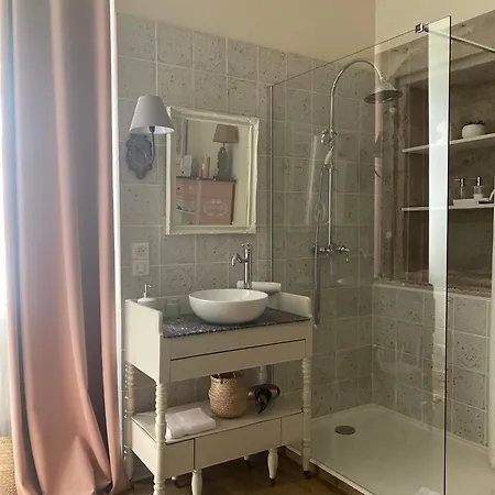 Oda ve Kahvaltı Coeur De Calignac